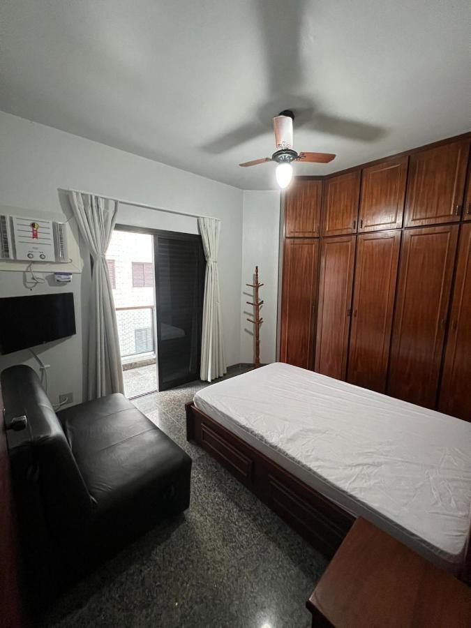Apartamento No Guaruja Enseada A Beira Mar, Otima Localidade E Com Ar Condicionado Exterior photo